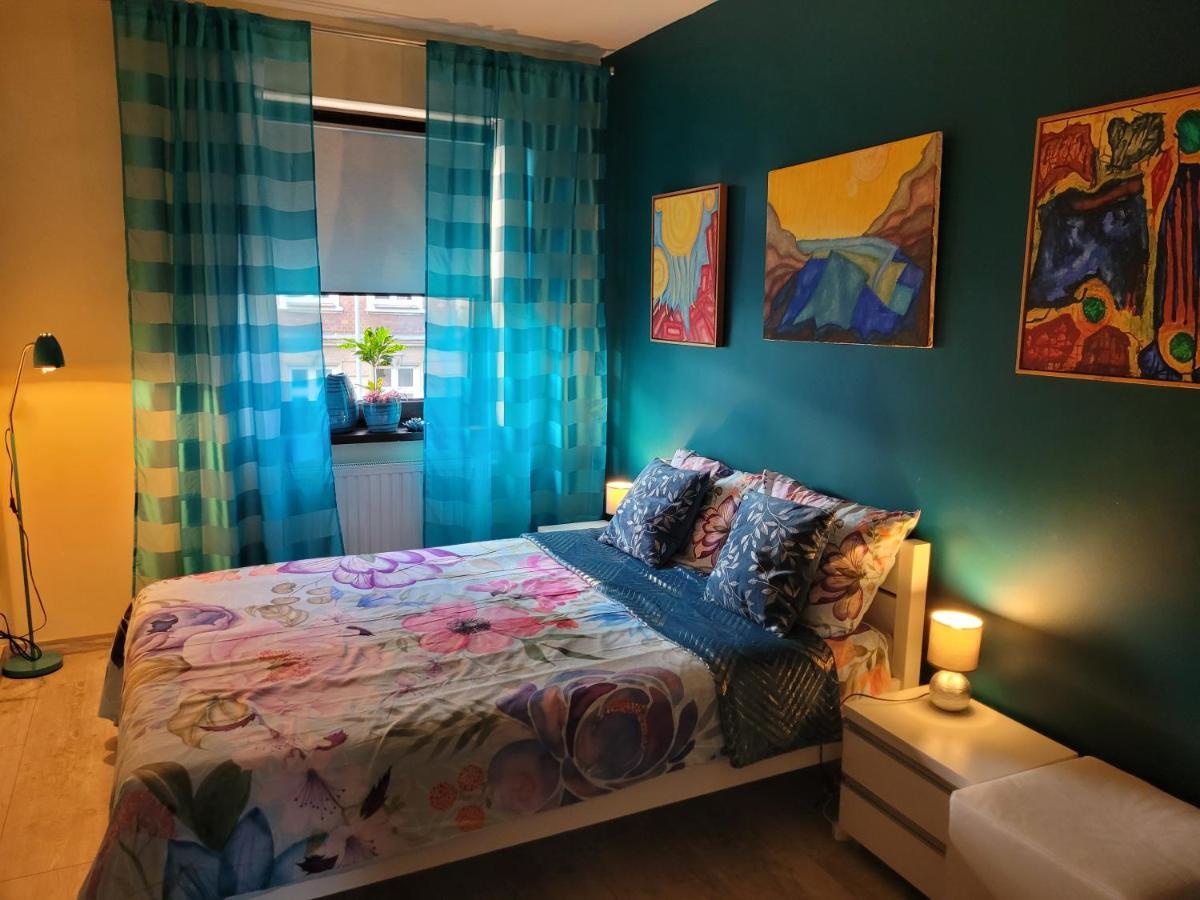 Apartament Lilla 옐레니아구라 외부 사진